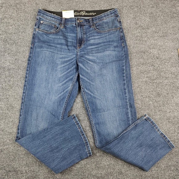 Eddie Bauer Flex Comfort Denim Jeans Mens 32x30 Regular Fit Medium Blue NWT - Picture 1 of 10